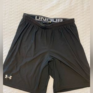 Underarmour shorts